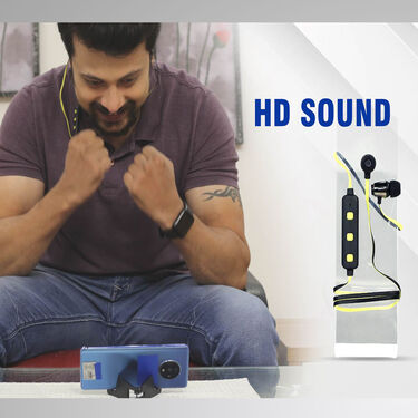 Smart Watch with Free Magnetic Bluetooth Earphones And Mobile Stand